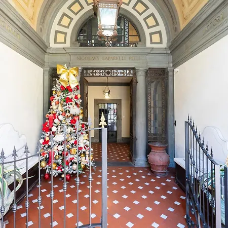 Piazza Pittiluminoso Con Terrazzo E Parcheggio Su Richiesta Apartment